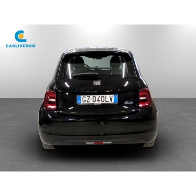 Fiat 500 e Action