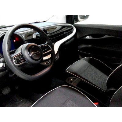 Fiat 500 e Action